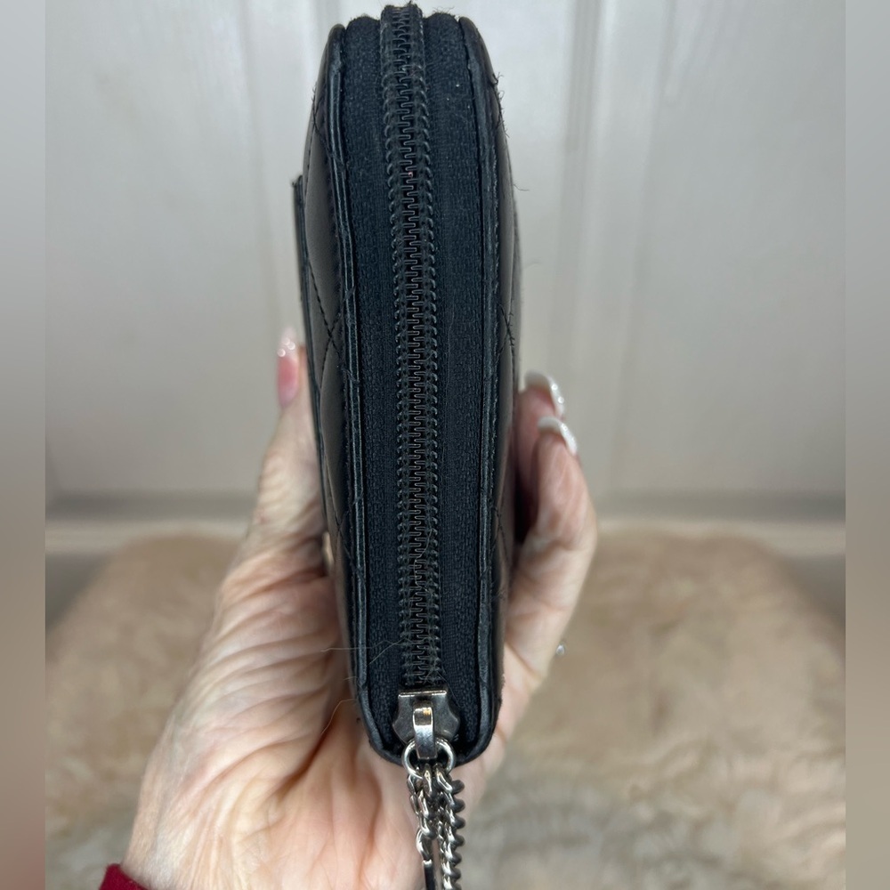 ❤️CHANEL BLACK QUILTED LEATHER LIGNE CAMBON YEN WALLET BLACK/PINK - Picture 7 of 16